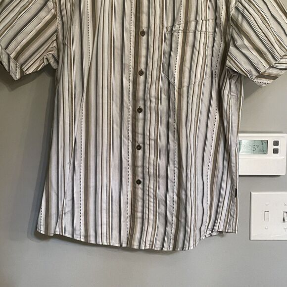 Kuhl Shirt Suncel Western Button Up Striped Short Sleeve Outdoors Men's M EUC - Picture 3 of 12